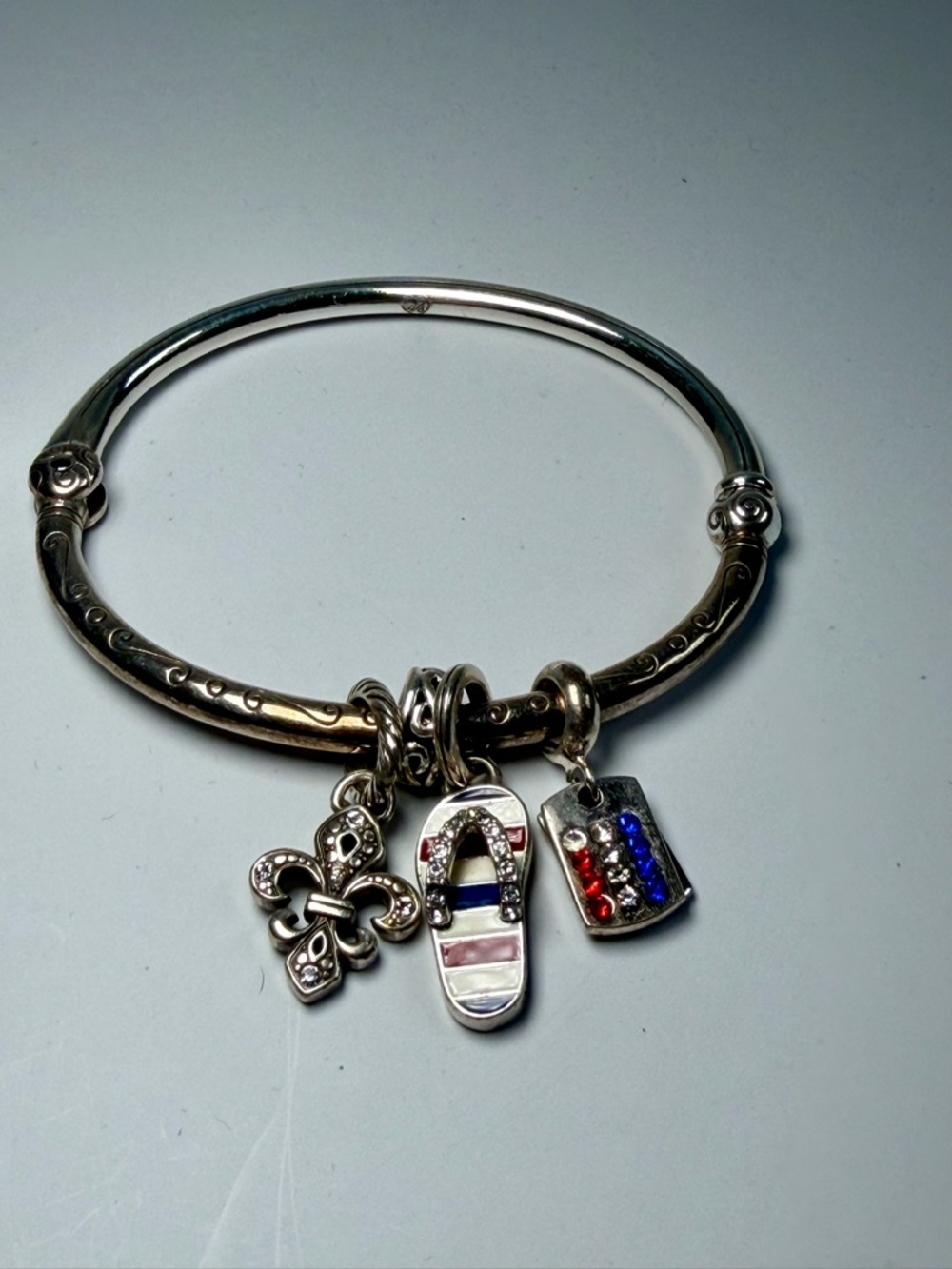 Brighton Charm Bangle Bracelet Silver Tone Flip Flop Fleur De Lis Rhinestone